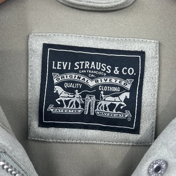 Levi’s Shirt Jacket Women’s Large Green Faux Suede‎ Zip Snap Front Microsuede - Picture 4 of 11